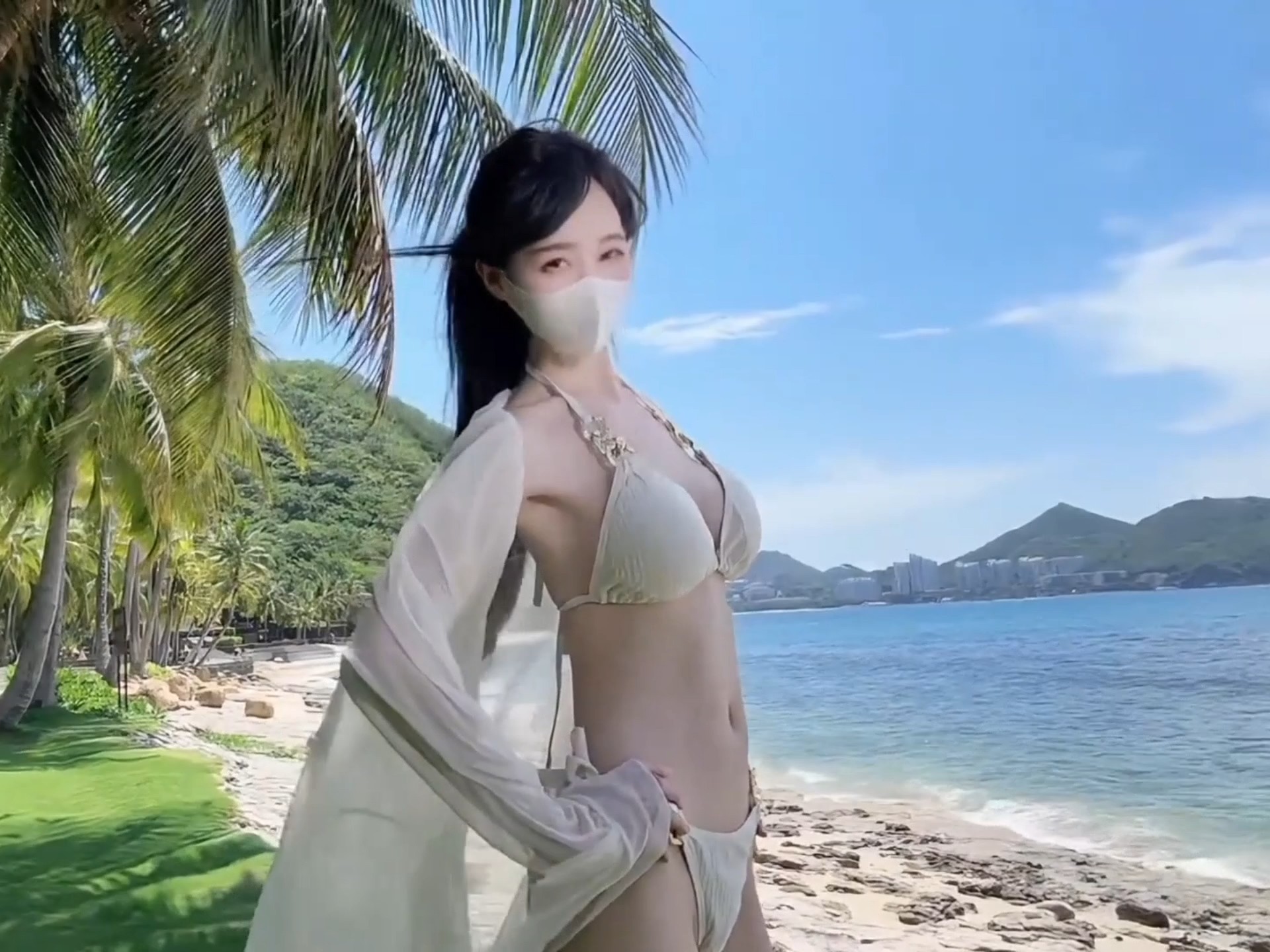 You're my favorite! #SummerSwimsuit #HotBody This feels so good.