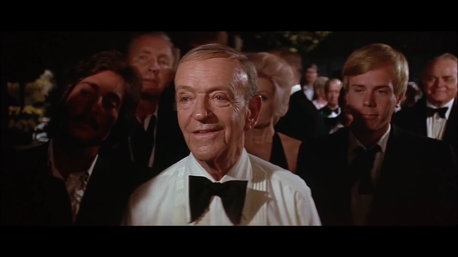 老电影《火烧摩天楼 》1974（上译）