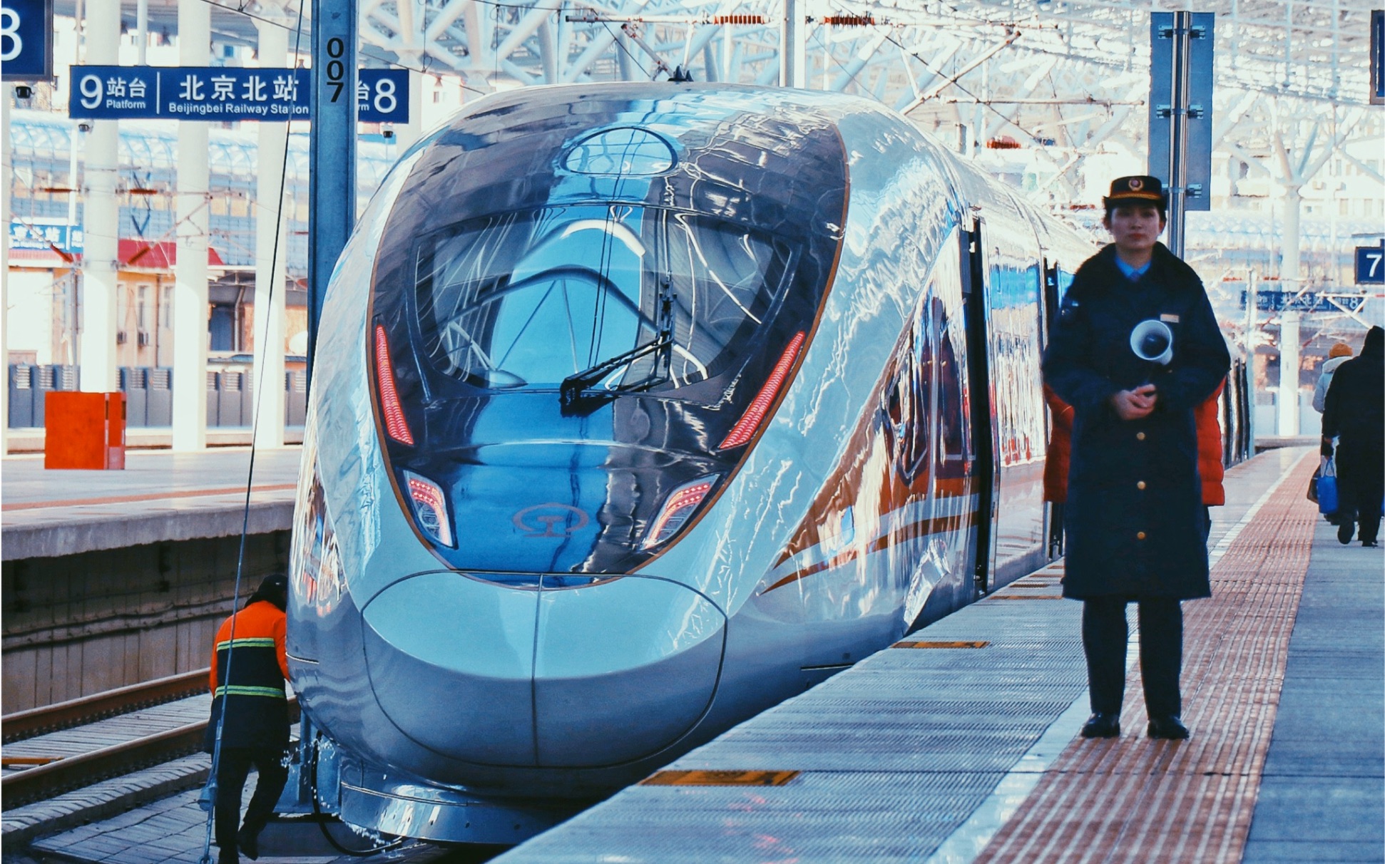 西门子的电机声简直不要太好听 京张高铁CR400-BF-C八达岭长城站起步加速出站