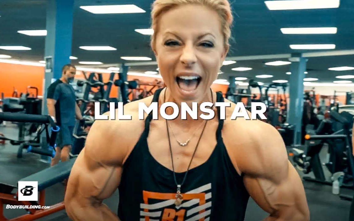 【豹哥健身】dani reardon的艰苦肩部训练 女子健形选手的三角肌塑形