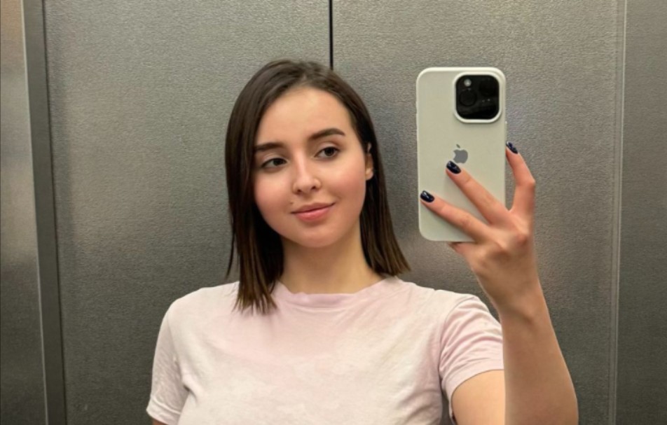 【穿搭】欧美小姐姐展示可爱穿搭