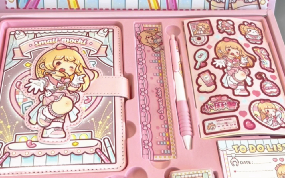 一年前买的手帐礼盒现在的手帐礼盒