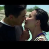 《澳门风云II》剧照曝光 刘嘉玲美艳热吻周润发