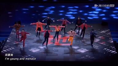 【R1SE】【UNINE】【<em class="keyword">超新星全运会</em>】壶和摇的同台开场！都是跳的又帅又齐的宝贝啊！