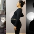 怀孕36周的二胎妈妈在家自拍孕照，仅用胶带纸杯配合，效果太惊艳