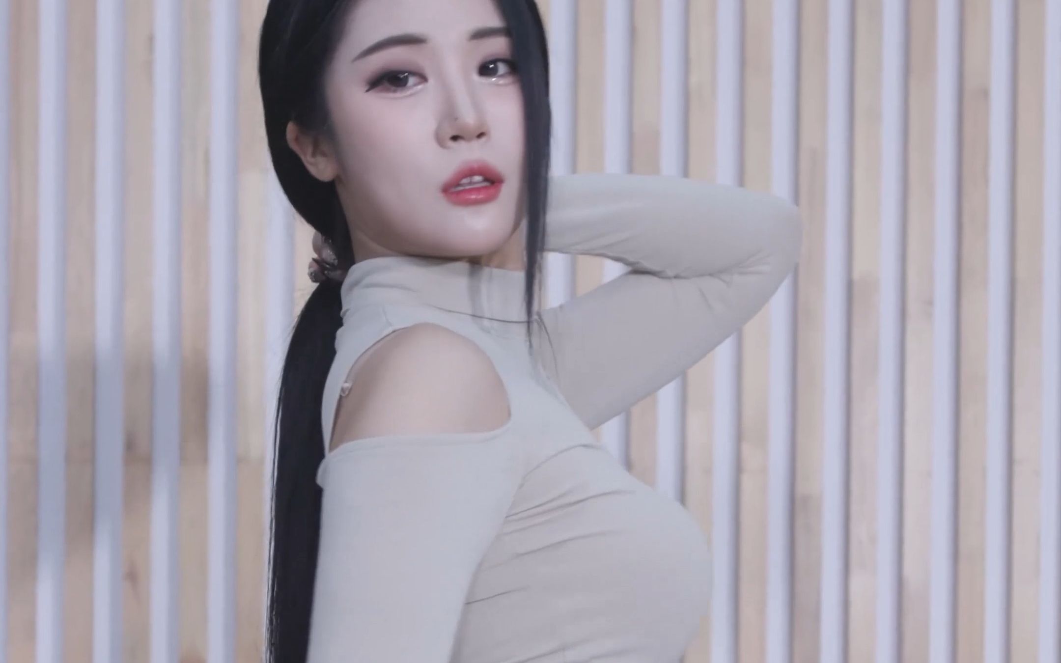 Miss BOMI's Pure Desire Style Outfit