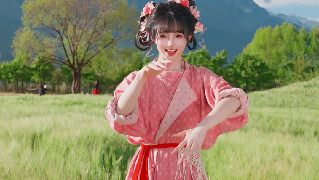 “师妹你也误闯天家？”