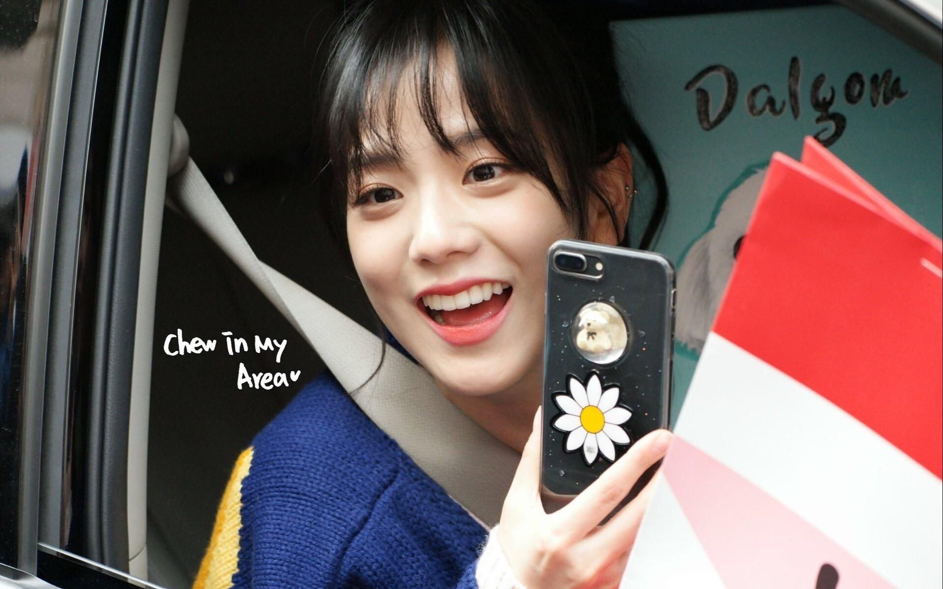 171210金智秀人气歌谣下班饭拍一则