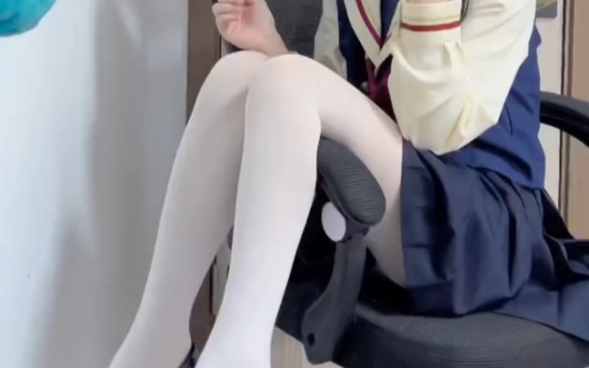 jk white cotton pants with high heels absolute son