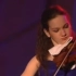 【小提琴】Hilary Hahn plays Bach - YouTube 巴赫无伴奏小琴奏鸣曲