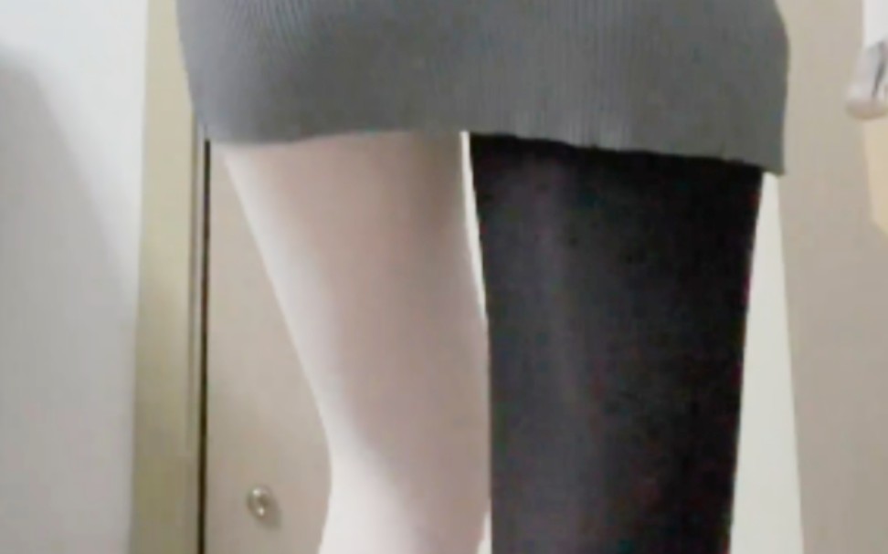 Wrap-around skirts look great with black and white.
