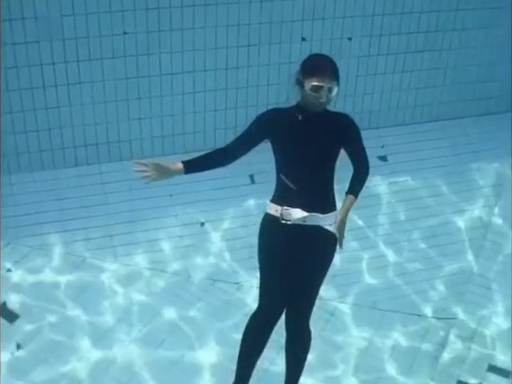 Life can be ordinary, but not boring ~ #swimming normal wear no bad leads #fairies are playing in the water #pool sexies