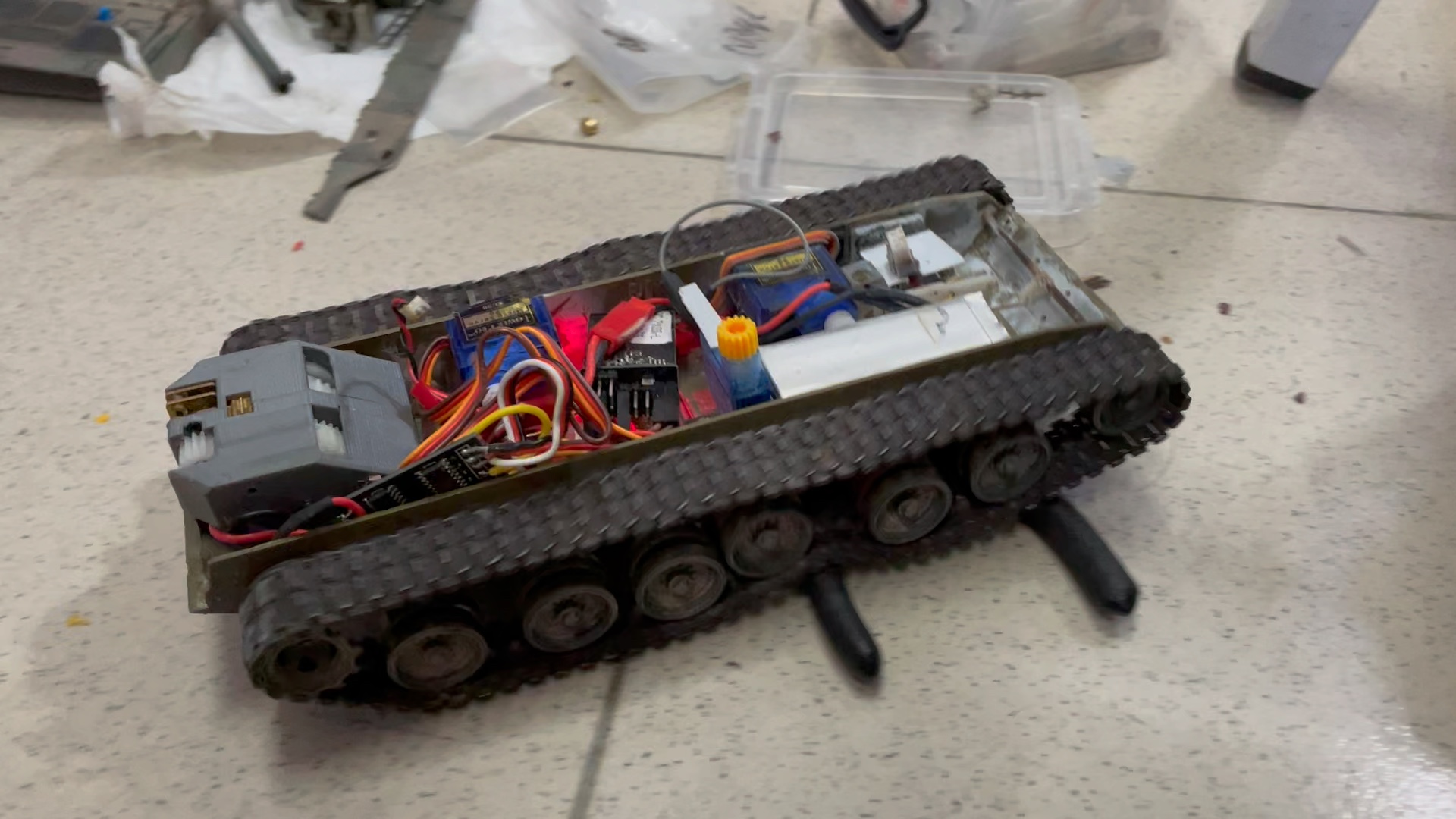 模拟液气悬挂+双流动力包