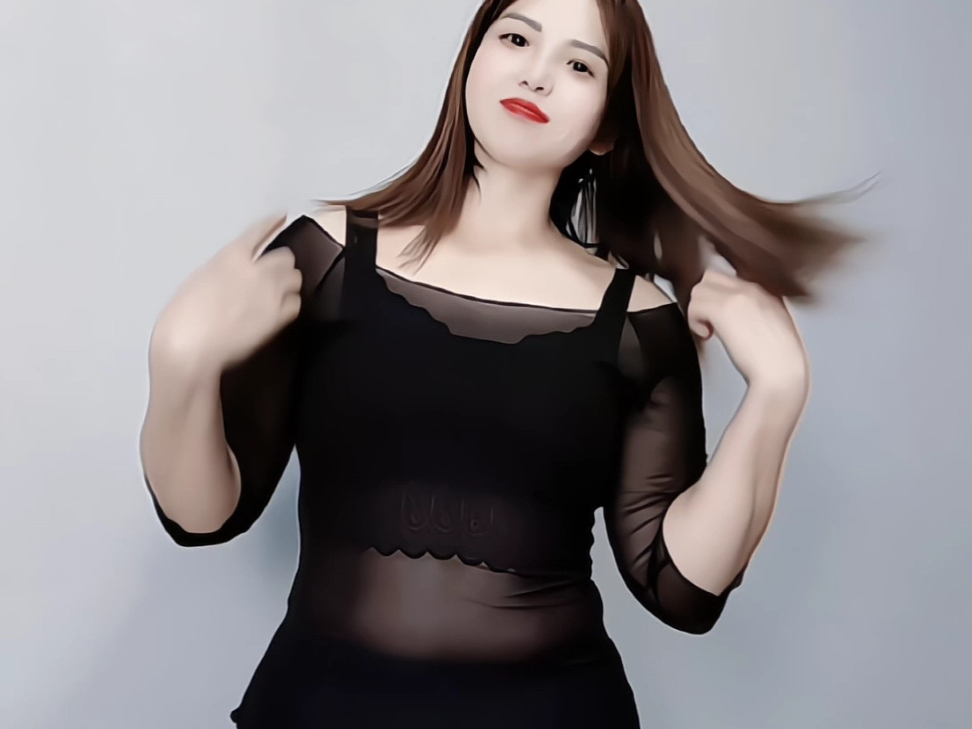 要习惯任何人的忽冷忽热，也要习惯任何人的渐行渐远，要知道，离别才是人生常态，相逢只是意外～