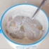 藕粉的升级版吃法，藕粉+牛奶就是牛奶麻薯呀！太好吃了吧