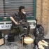 街头上演木吉他重型音乐，这谁招架得住啊
