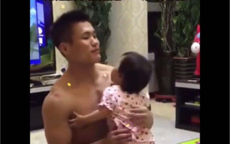 吕小军老婆好美女儿好萌2