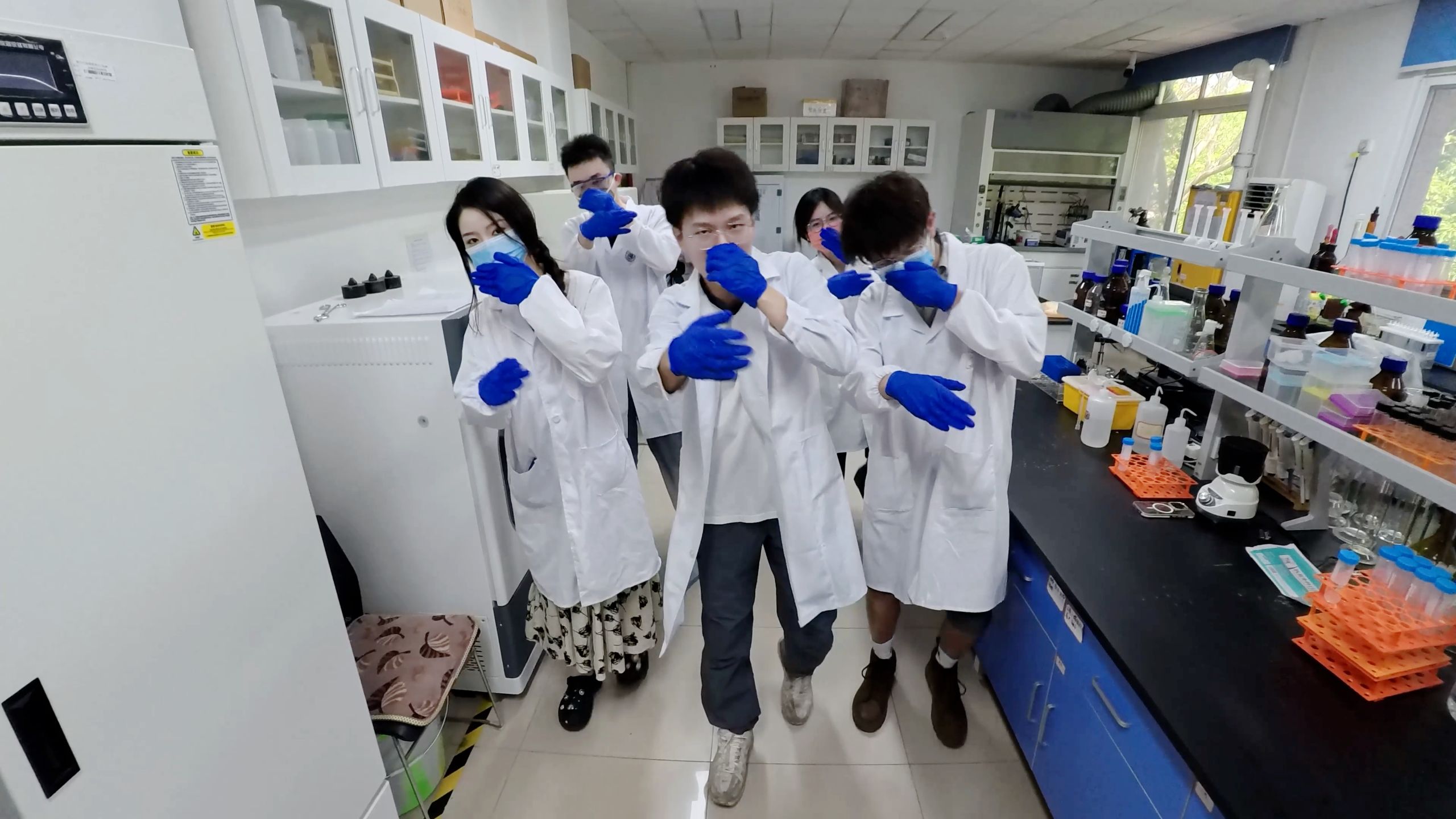 欢迎来到研究生的世界