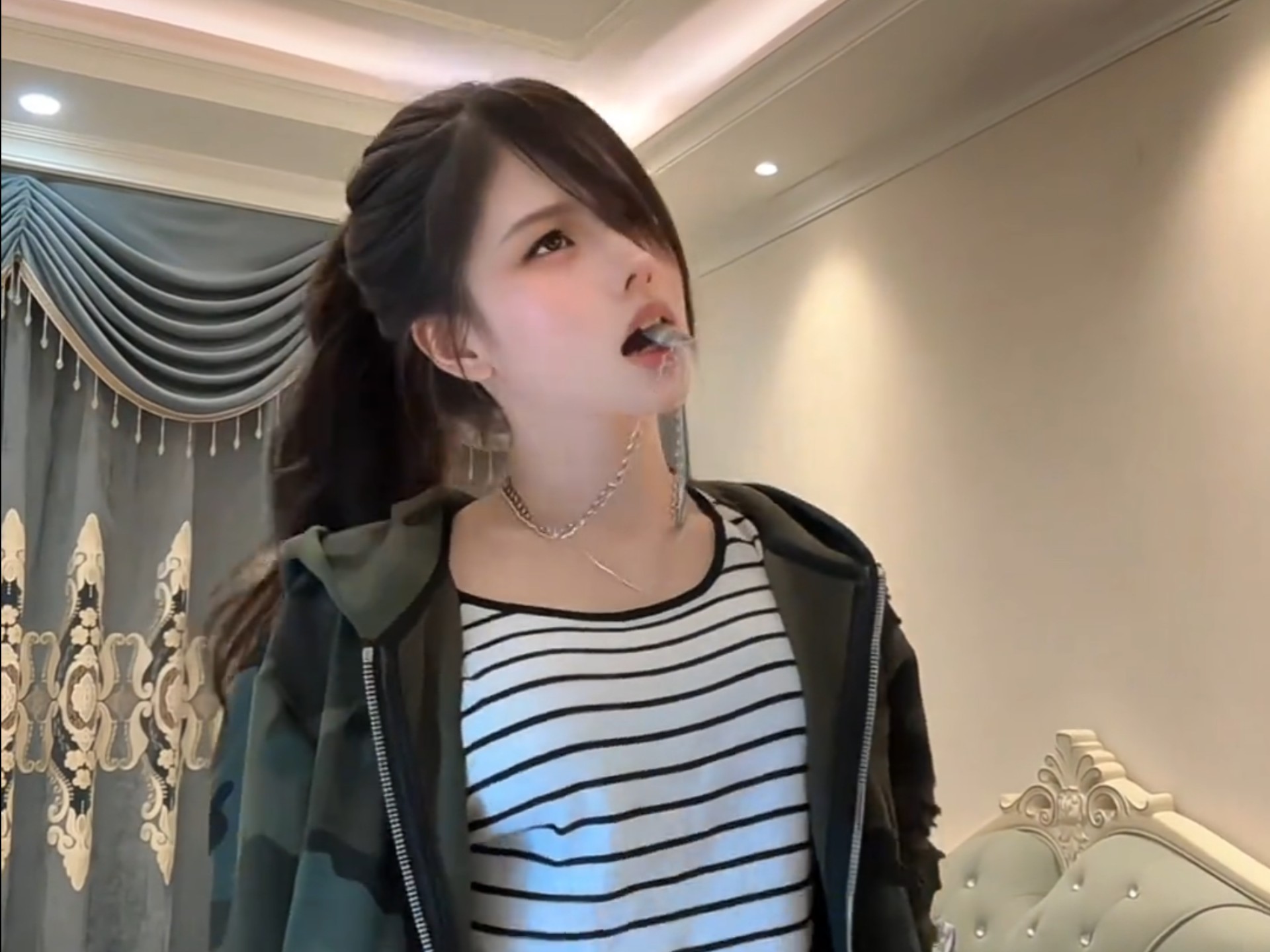 特别喜欢的一个视频，360无死角爱