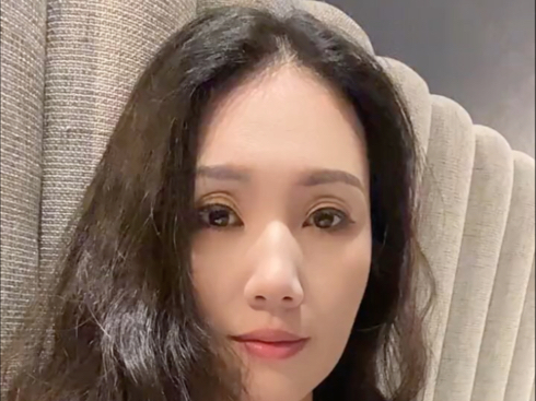 风韵犹存美阿姨