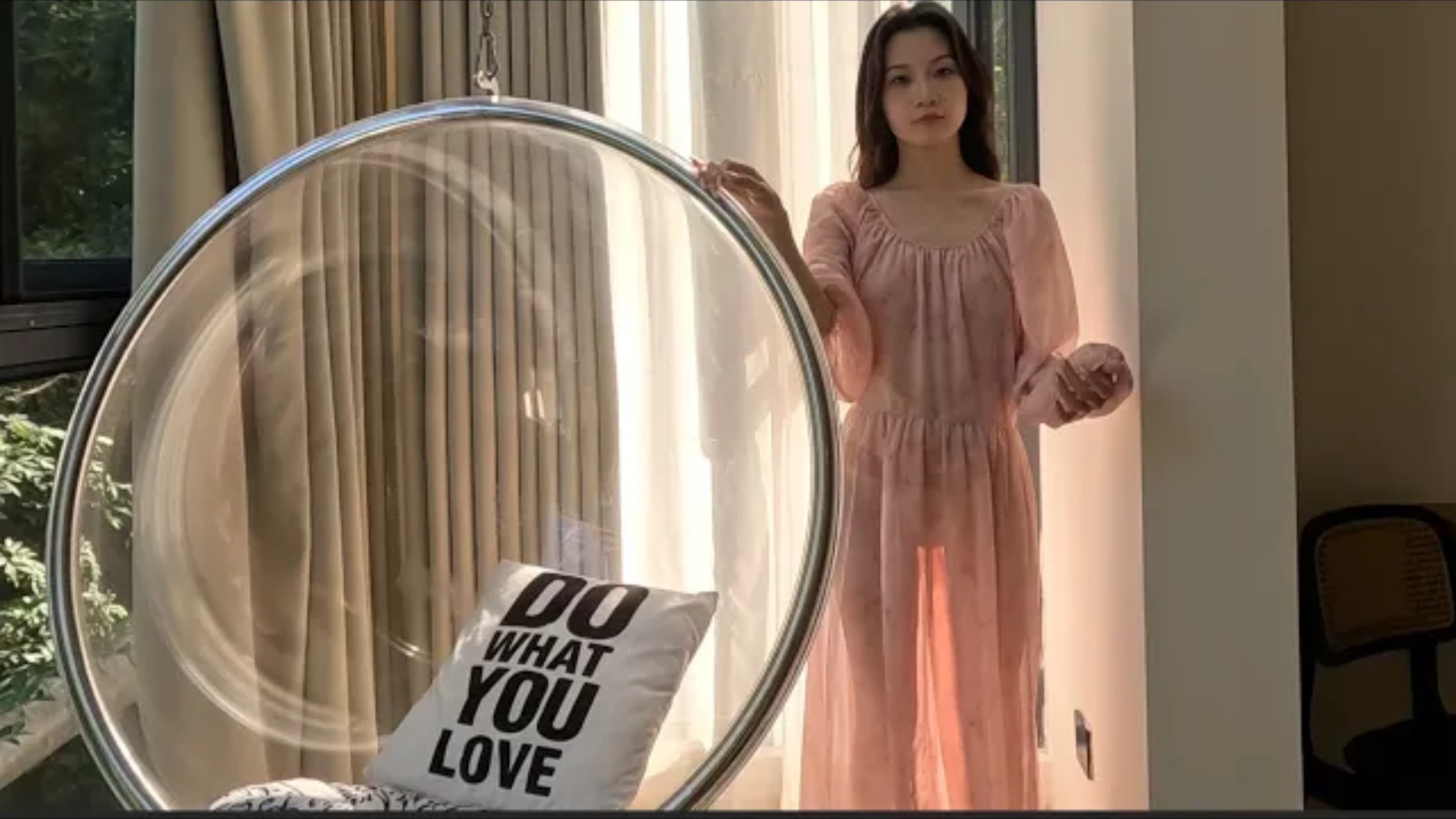 洋气大方的洋洋，展示我们proudfox设计的长袖连衣裙