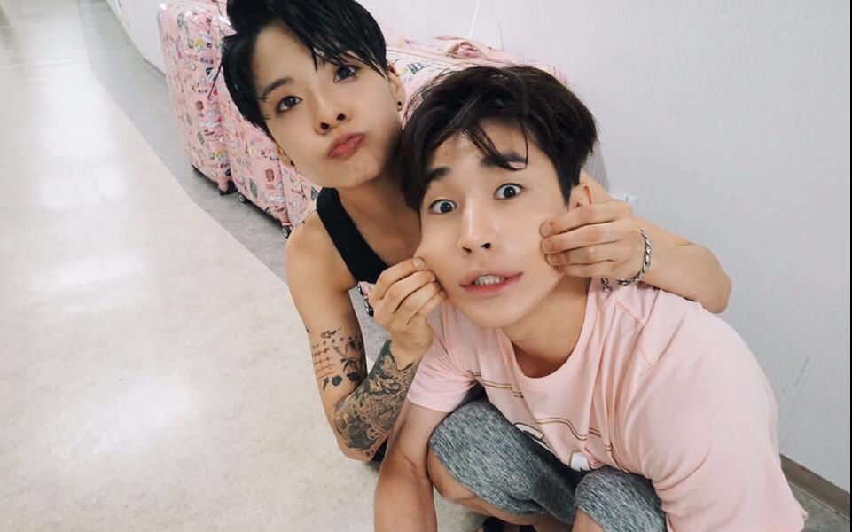 henry amber 刘三岁和刘五岁视频通话日常