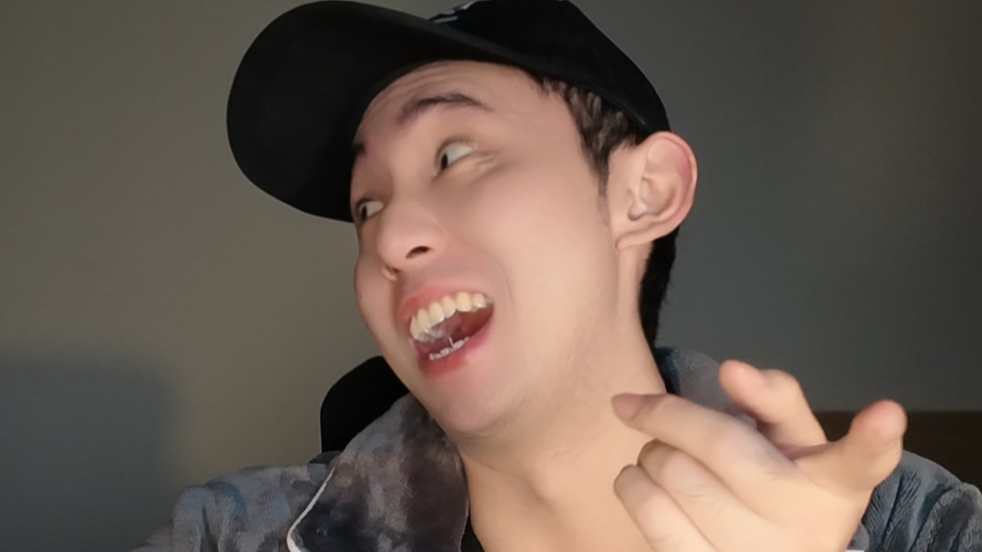 小时候带你打游戏的表哥