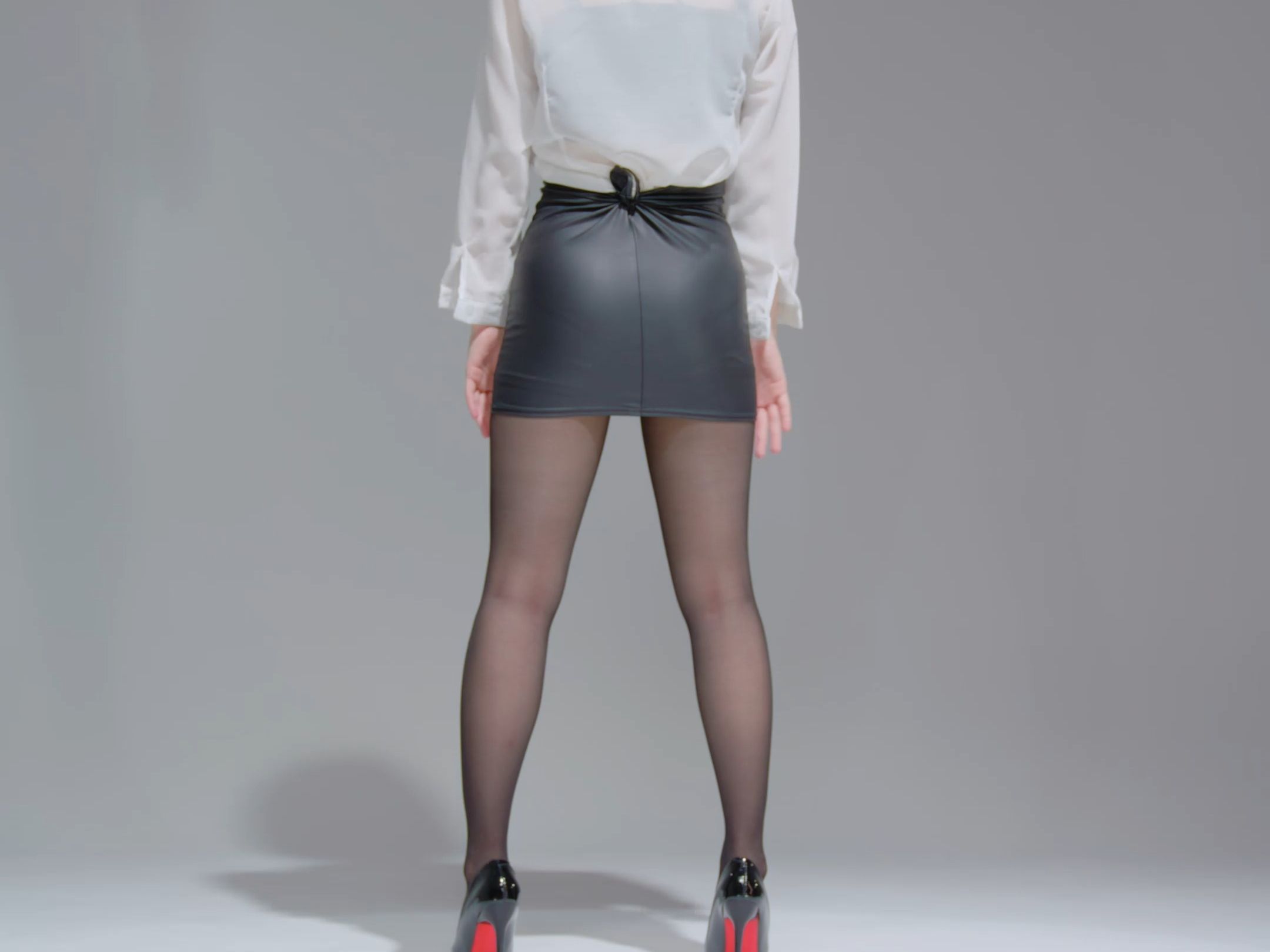 TOMBOY Ji-eun Uniform