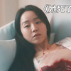 偷窥狂偷偷潜入女性家中，结果却发现了诡异的一幕！悬疑片《她死了
