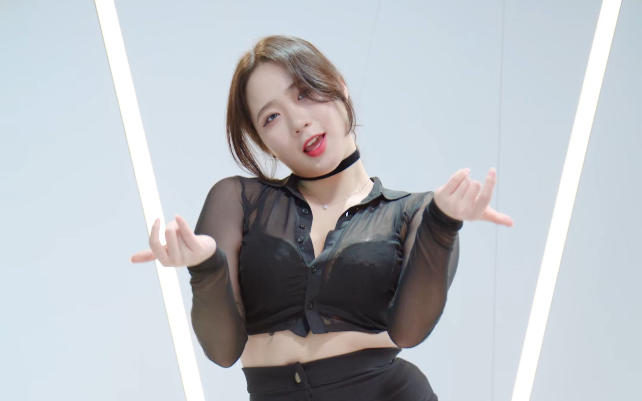 郑仁，wiggle wiggle