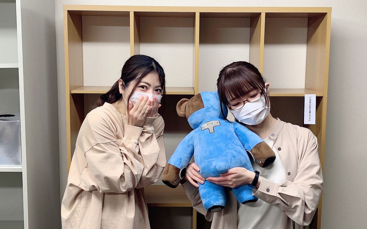 声優サイン】明坂聡美、本多真梨子、里咲芽生、沢城千春、森千晃