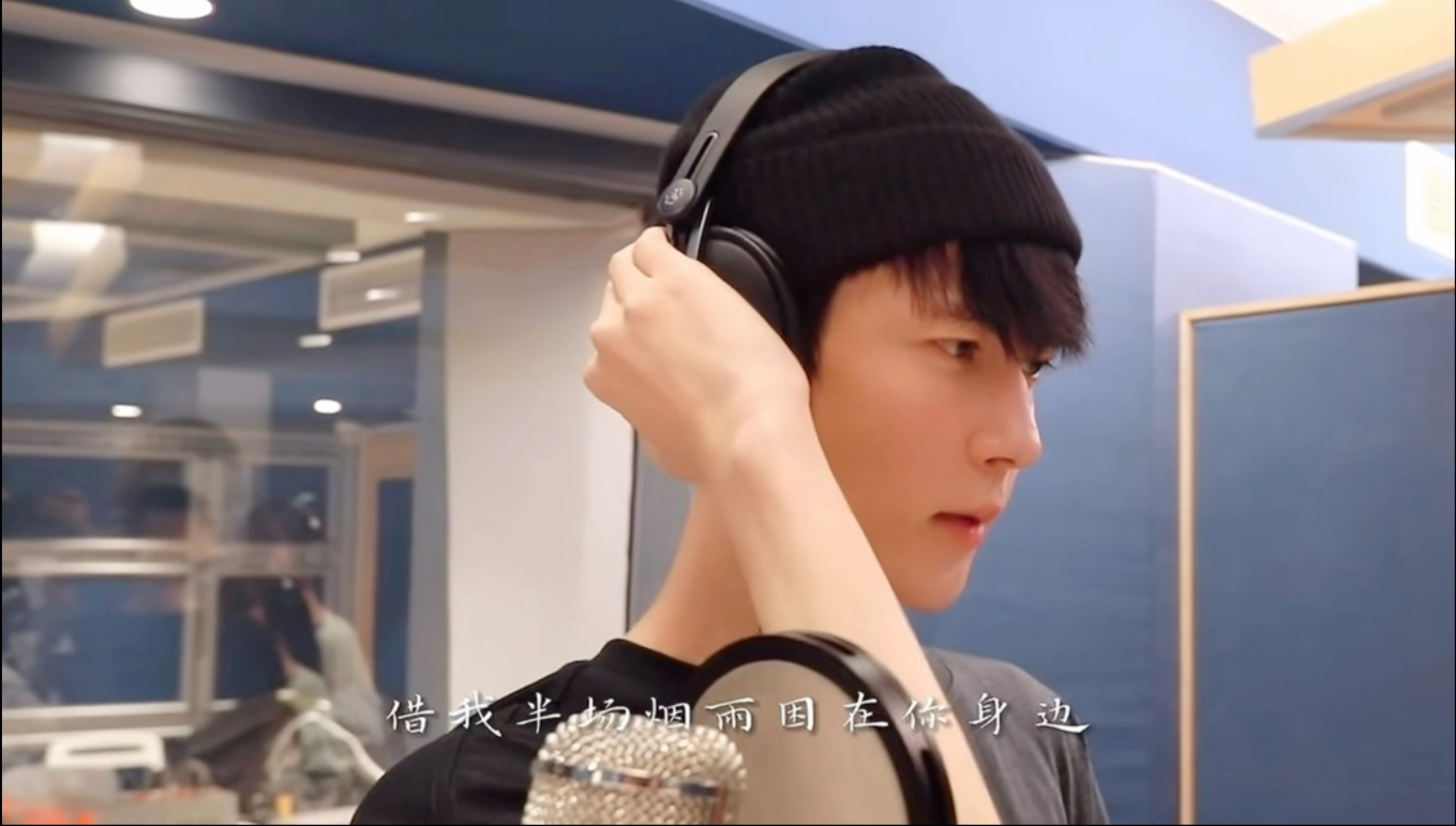 【半场烟雨】- 于朦胧 想起来这首歌还没传过 他说要把好听打在评论区