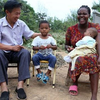 河南41岁农民娶21岁非洲姑娘，生下两个混血儿子，如今怎么样了
