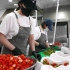 一年20亿韩元销售的的海边果汁店-韩国街头美食
