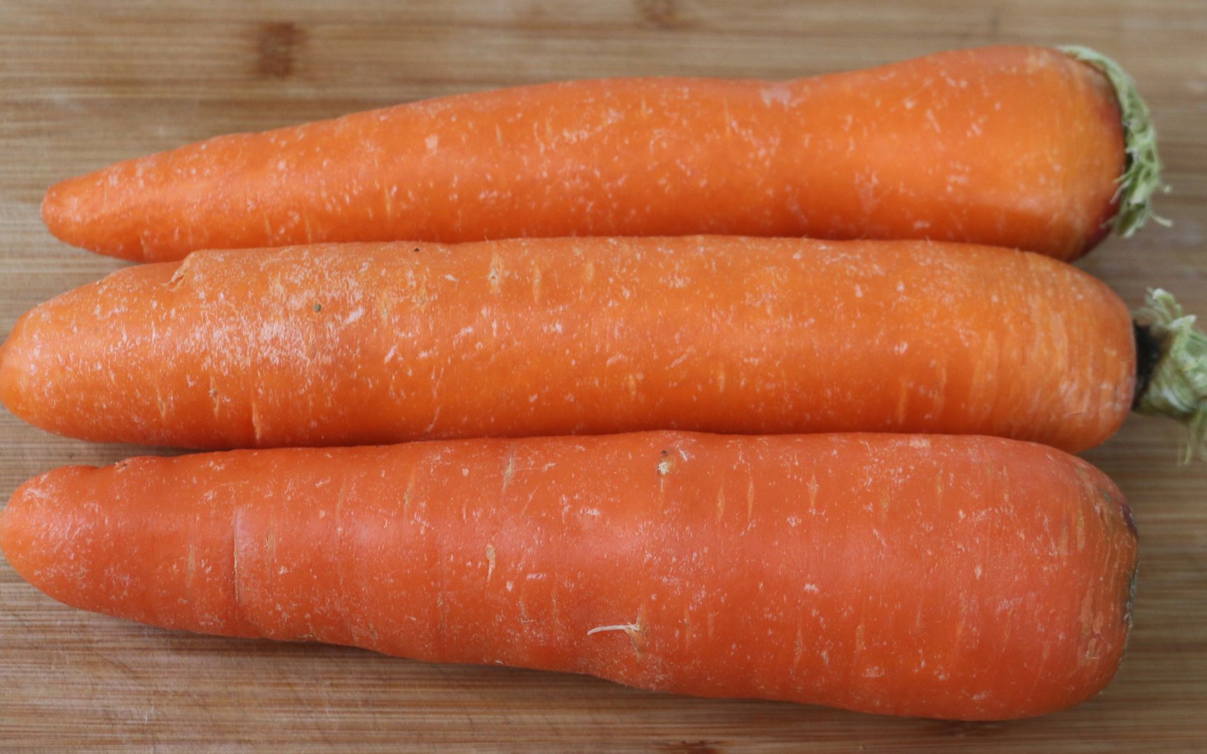 秋冬多吃胡萝卜，不用炒不用炖，营养解馋，一周吃7次都不够