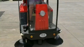 如何使用洗地机视频 e63e355d97273772e059193c6220396cf4926540.jpg@280w_158h_1c_100q.jpg