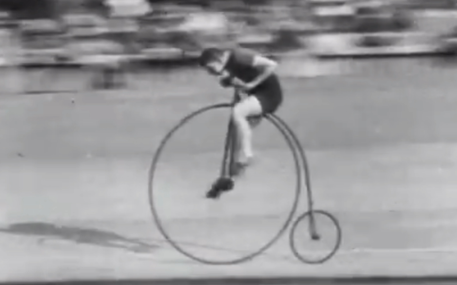 1928年的自行车比赛，感觉速度比现在的自行车还要快