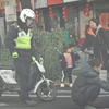 哥们儿一回头，发现天塌了