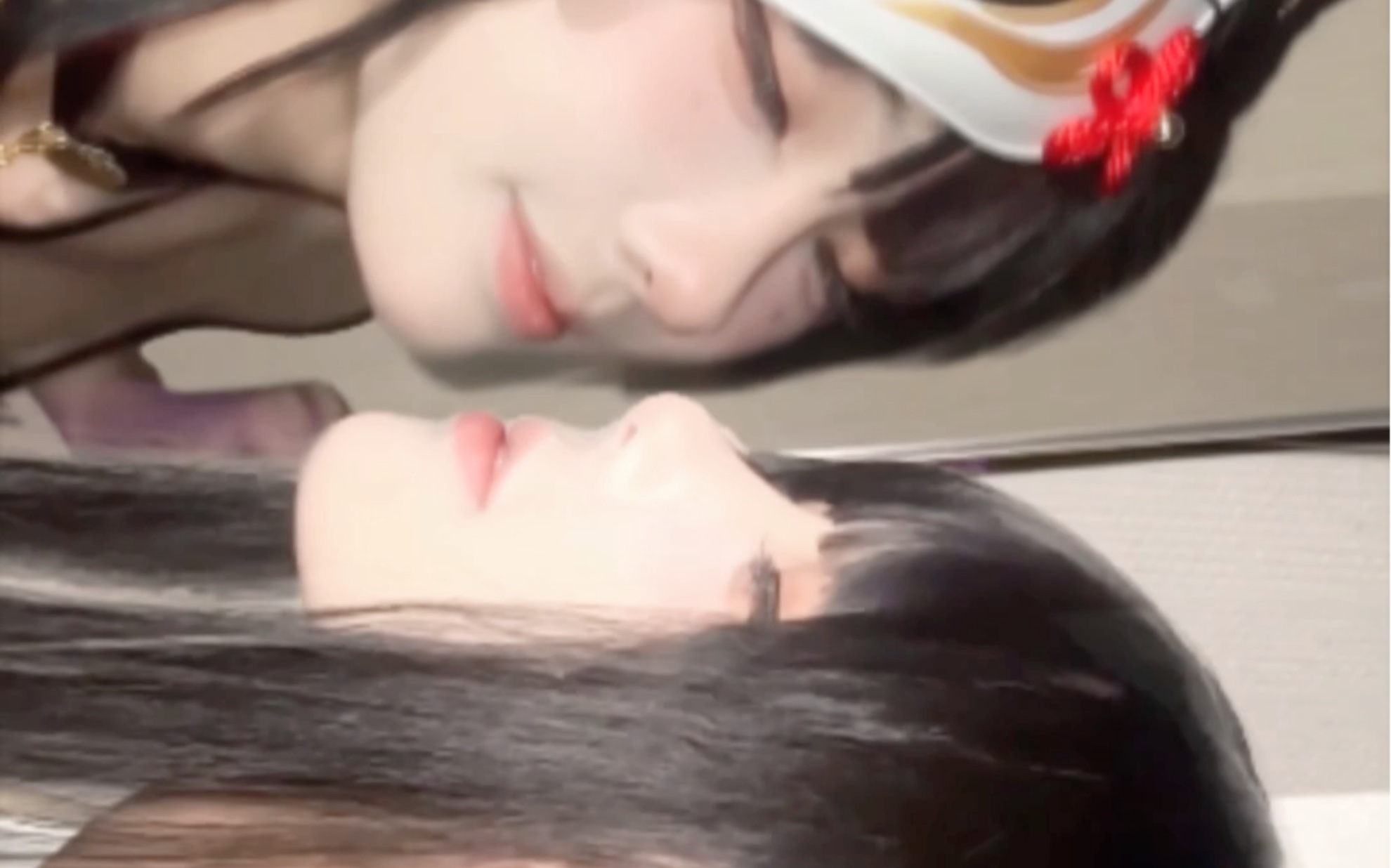 Mirror yourself in the occasional red suit