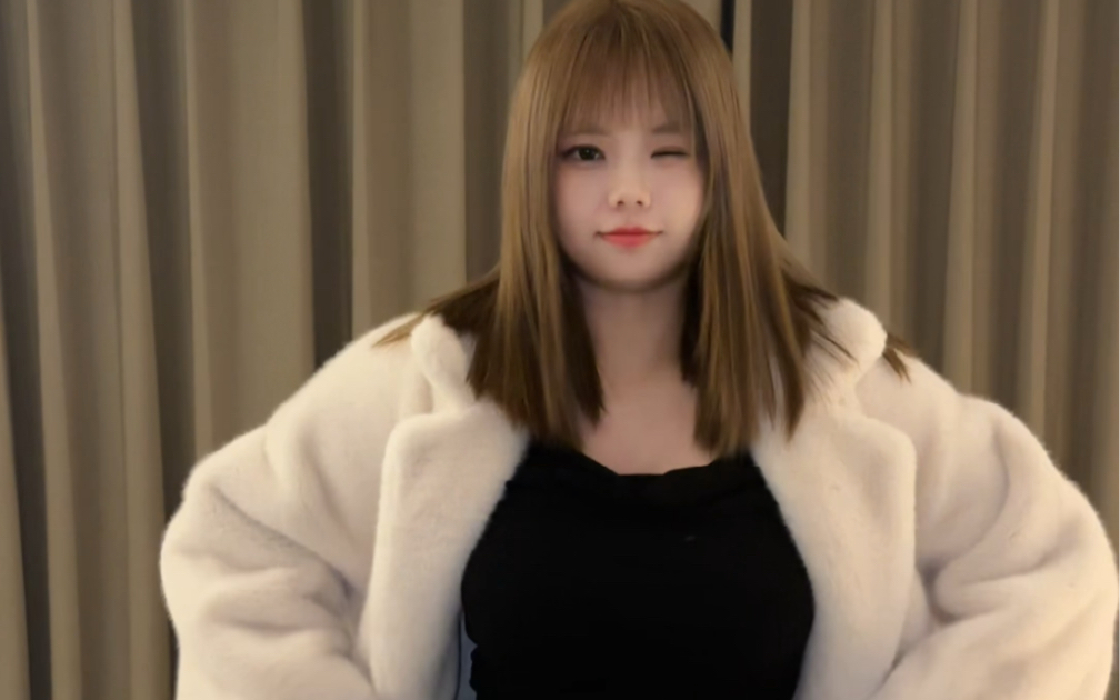 【-Small Jane】New work is online, come and take a look!