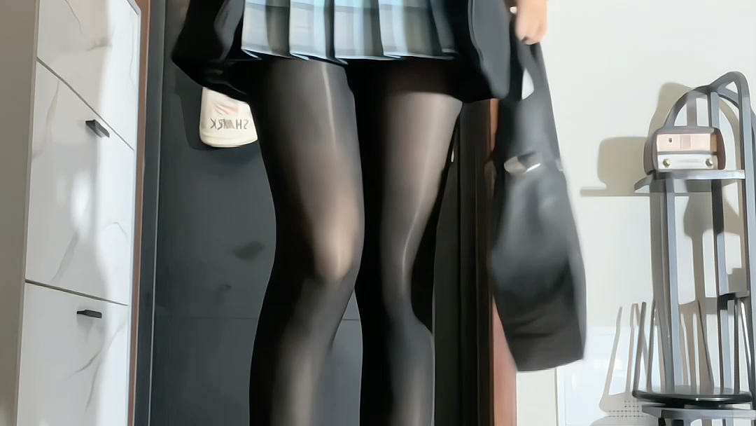 Wear this for oil shine