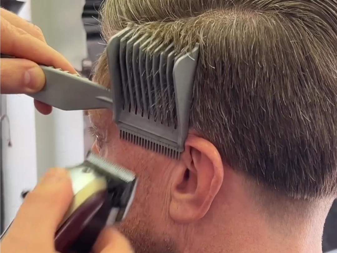 英国原版专利男士渐变神器，在家就能剪发，去什么理发店