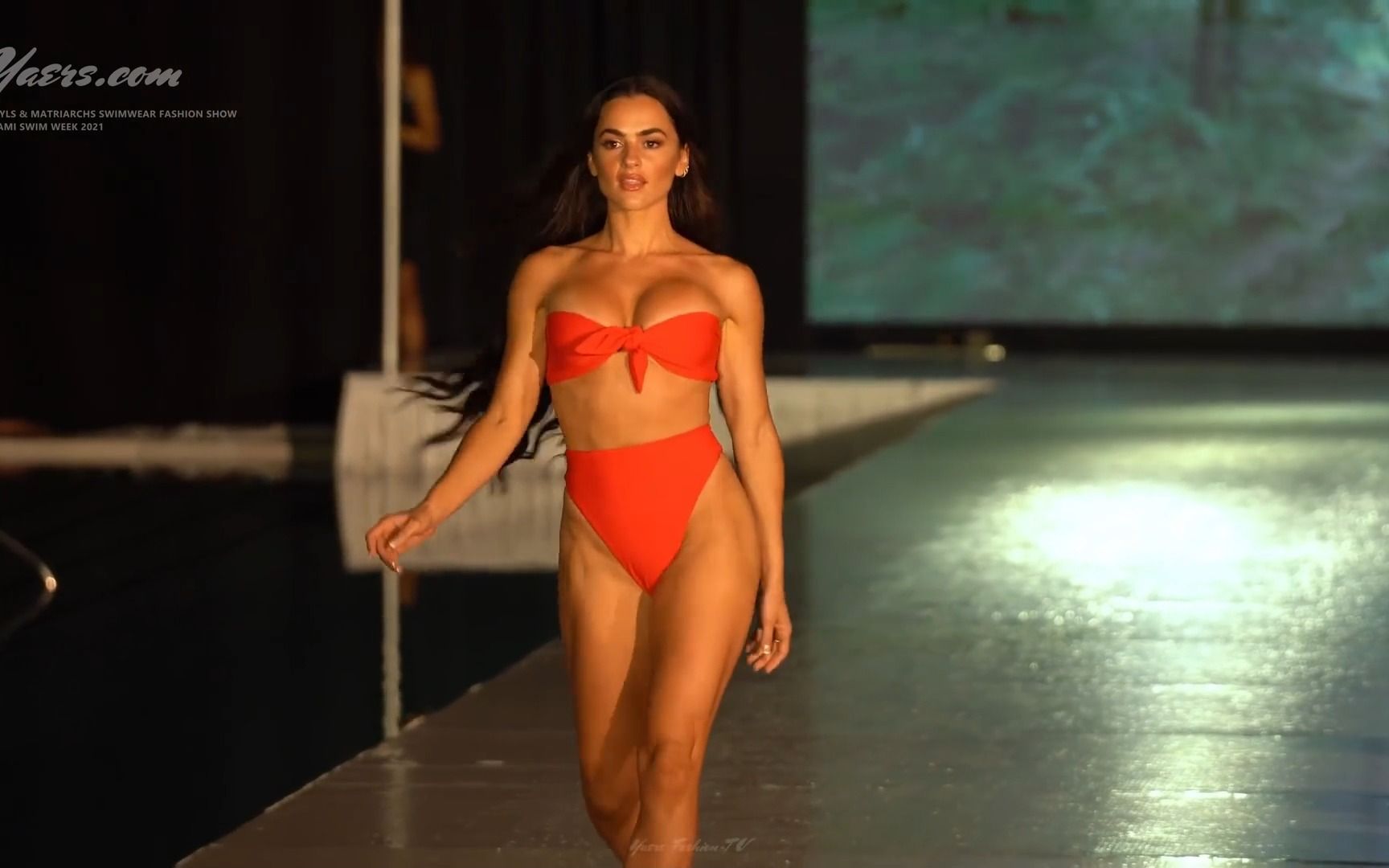 Sibyls & Matriarchs 卷毛金发 Fashion Show Miami Swim Week 2021 3