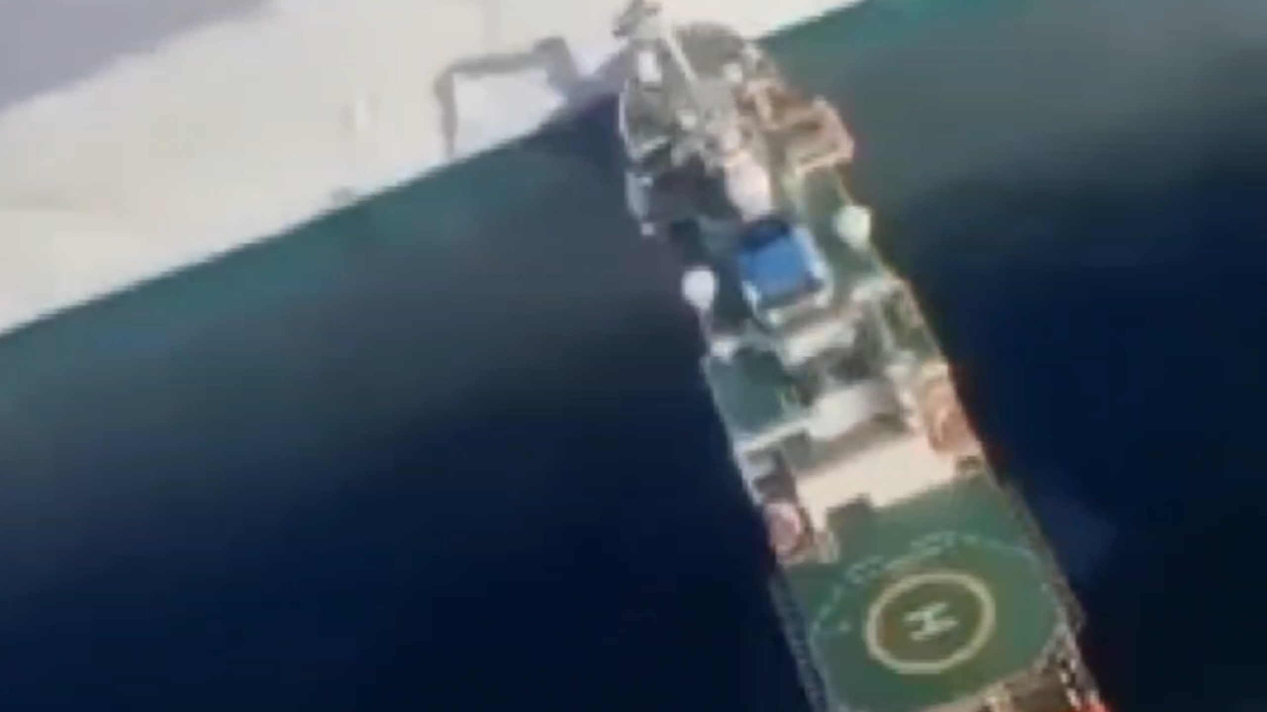 南极洲禁播视频：那些我们不该看到的巨型结构