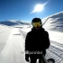 谢霆锋在新疆阿勒泰将军山滑雪场滑雪的神奇体验：滑雪场放着他自己的歌。网友评论：要不要在这里开个演唱会再滑雪？
