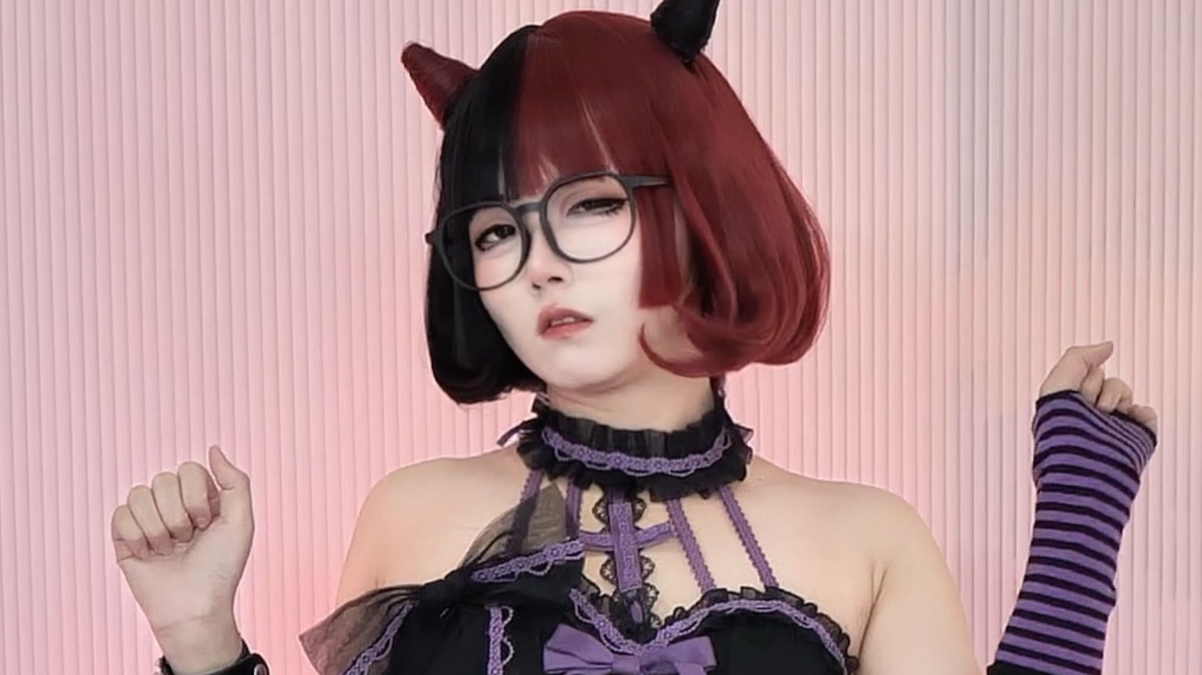 Red and black imps open shake!