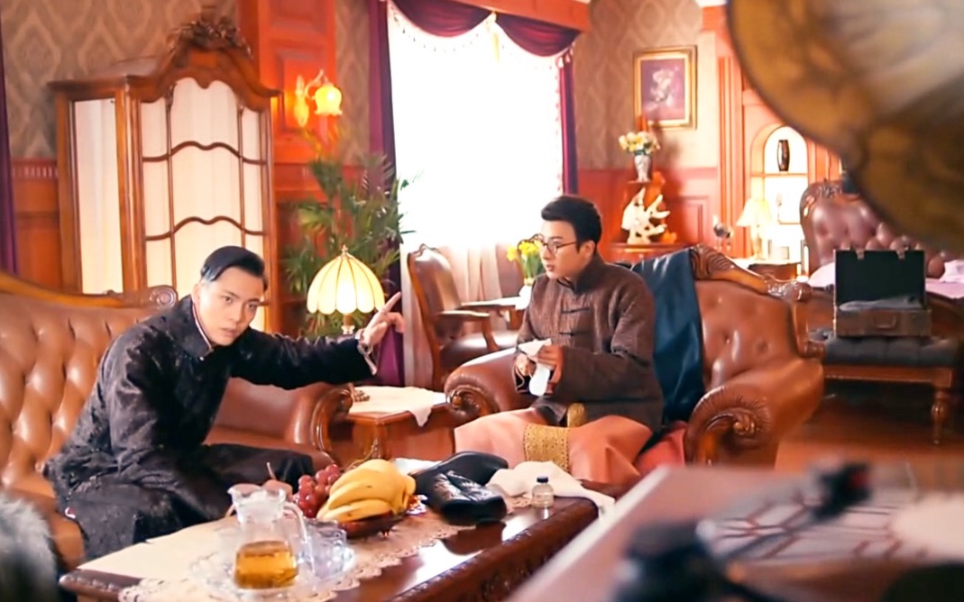 老九门一八cut11我纳鞋底你听戏，岁月静好，一起到老视频在线观看_ 放肆吧