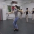 海南芭蕾舞蹈学校复课 学生们戴口罩练功
