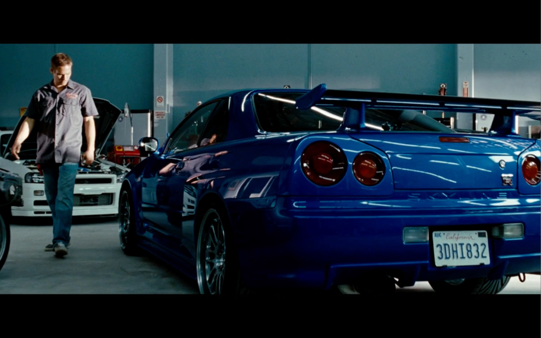 保罗沃克最爱的蓝色GTR R34