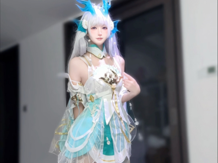 We Sissy babies have to dance so gently too!